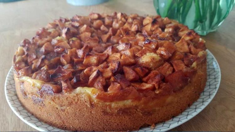 Apfelkuchen mit Zimt - Rezept aus Dänemark