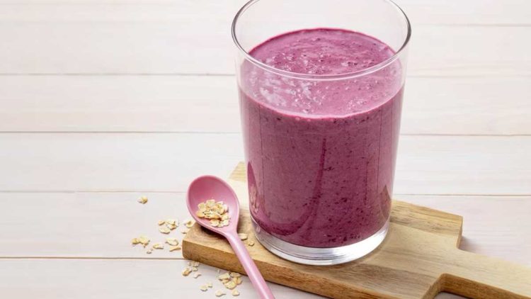 Blaubeer-Shake mit Quark
