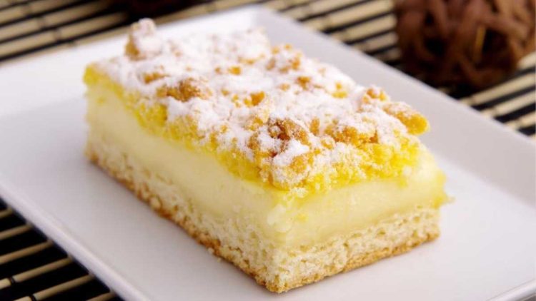 DDR-Rezept: Dieser Pudding-Streuselkuchen schmeckt wie bei Oma!