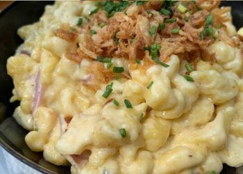 Ein Teller Glück: Rezept für Omas legendäre Käsespätzle