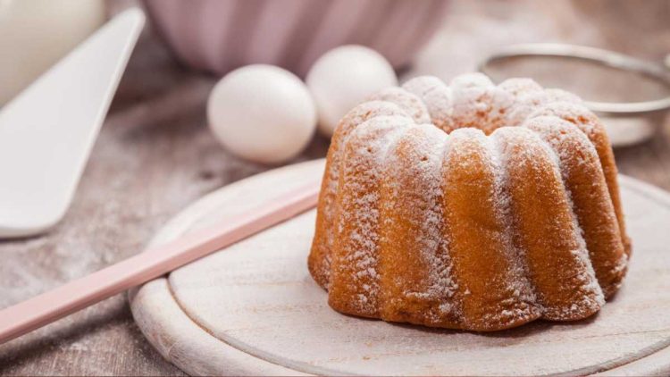 Einfaches Kuchenrezept mit Quark: So fluffig wie bei Oma