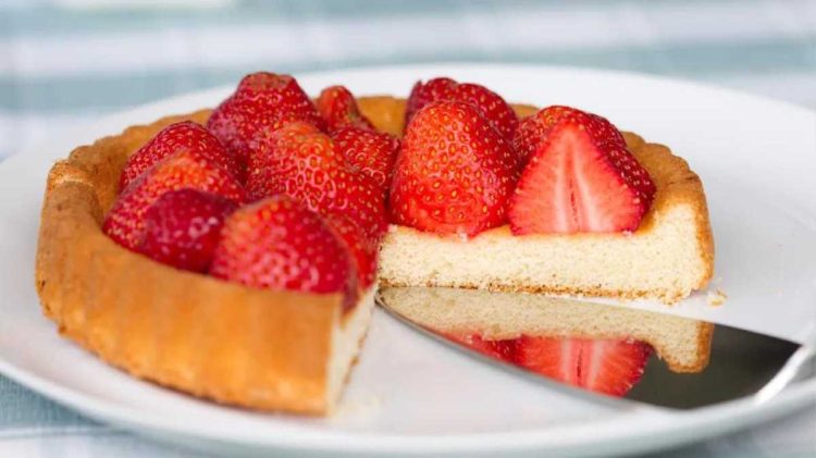Erdbeerkuchen schnell gemacht: Das einfache Rezept für den Sommer