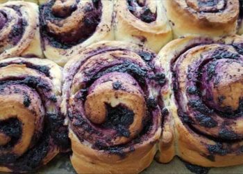 Festliche Blaubeerschnecken nach einem Rezept aus Estland