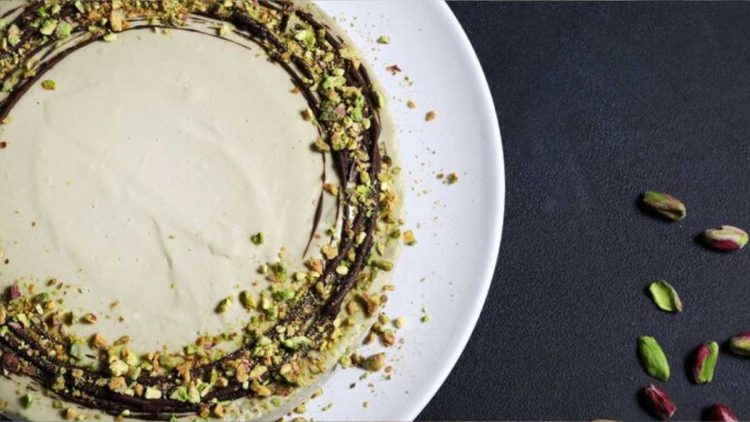 Ganz ohne Backen: Rezept für saftigen Pistazien Cheesecake