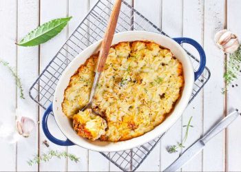Genialer Kartoffelauflauf mit dem gewissen Extra – hier das Rezept