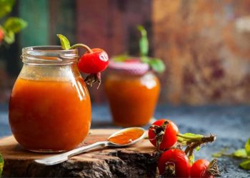 Hagebuttenmarmelade: Das Traditionsrezept zum Nachkochen