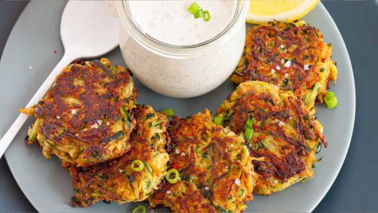 Köstliche Zucchinipuffer: Dieses Rezept müssen Sie probieren