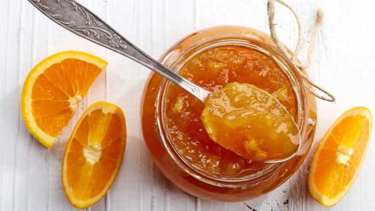 Orangen-Grapefruit-Marmelade mit Schuss