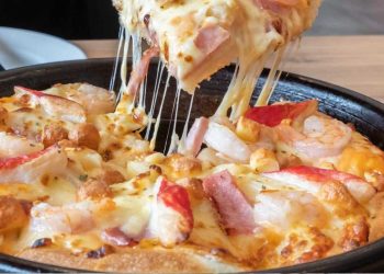 Pfannenpizza: Rezept für saftige Pizza aus der Pfanne - ohne Backofen