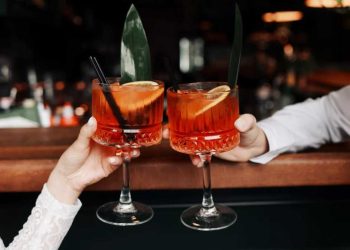 Rezept Aperol-Spritz-Kuchen: Diese Traum-Torte versüßt