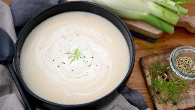 Rezept für Fenchelsuppe mit Wermut
