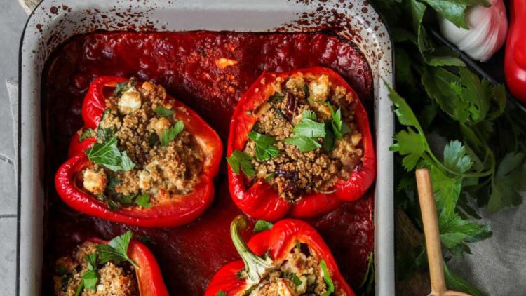 Rezept für gefüllte Paprika: Von diesem Rezept für gefüllte Paprika können wir nicht genug bekommen