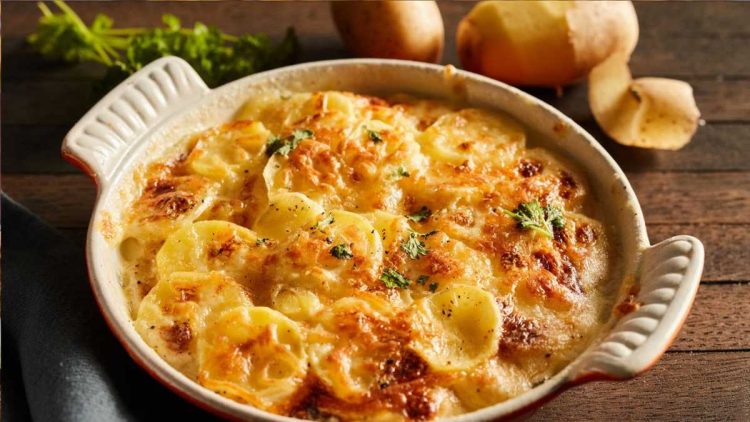 Schnelles Rezept für den Feierabend: One-Pot-Kartoffelgratin mit nur fünf Zutaten