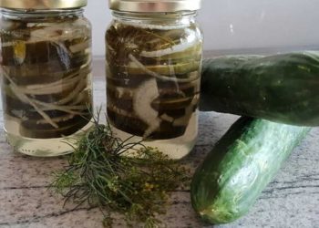 Senfgurken einlegen: Schnelles und einfaches Einmach-Rezept