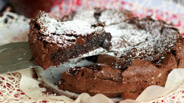 Torta Tenerina: Das einfache Rezept für italienischen Schokoladenkuchen