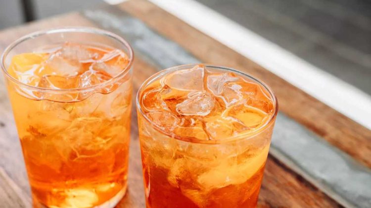 Trend-Drink: Das ist die kalorienarme Alternative zu Aperol Spritz