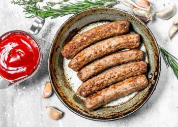Vegane Bratwürste: Rezept für leckere Veggie-Würstchen