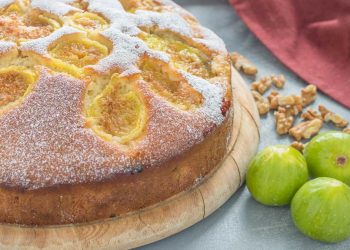 Walnuss-Feigenkuchen: Fruchtig-nussiger Kuchengenuss