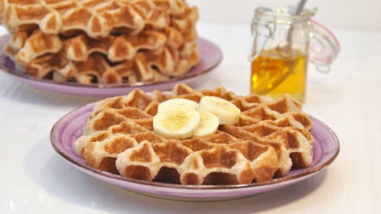 Bananenbrot-Waffeln