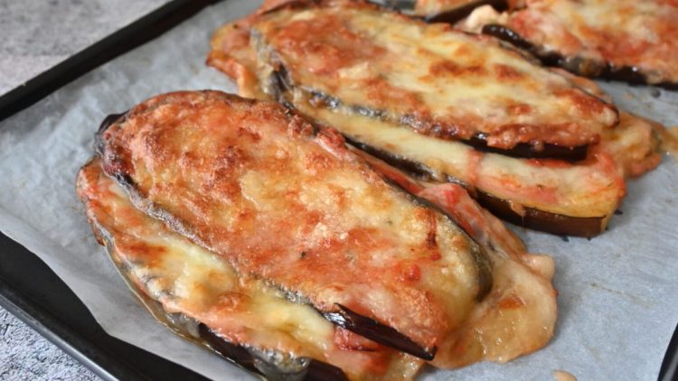 Einfache gebackene Aubergine