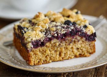Fruchtiger Heidelbeerkuchen mit Streuseln