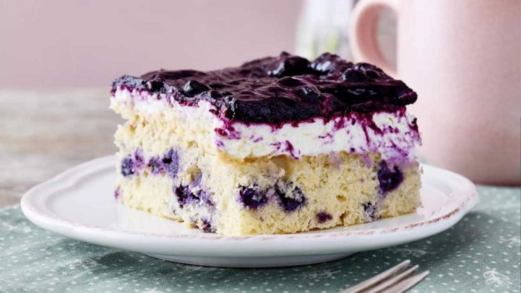 Heidelbeer-Quarkkuchen: Liebe geht durch den Magen