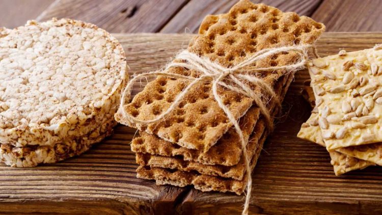 Knäckebrot selber machen – 3 Rezepte: klassisch, schwedisch, körnig