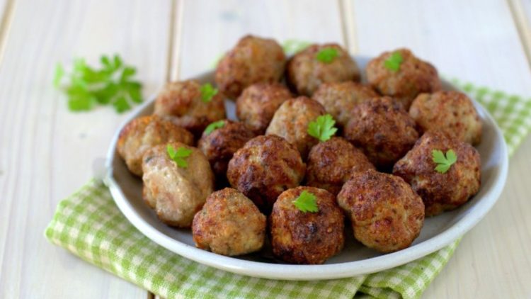Knusprige Air Fryer Fleischbällchen