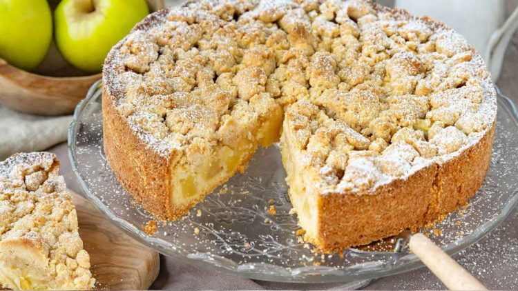 Omas Rezept für Apfel-Streuselkuchen