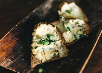 Walsroder Bier-Brot mit Kartoffelstampf