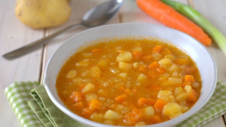 Kartoffel-Gemüse-Suppe