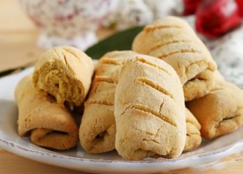 Schnelle Kichererbsenmehl-Panini