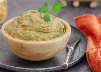 Artischocken-Humus-Dip