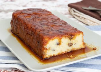 Grieß-Rosinen-Flan