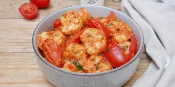 Italienische Garnelen in Tomaten-Weißwein-Sauce