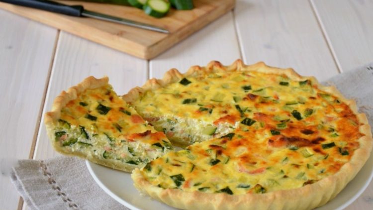 Ricotta-Zucchini-Lachstorte