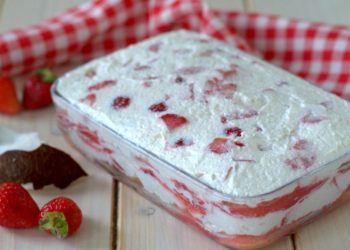 Erdbeer-Kokos-Tiramisu