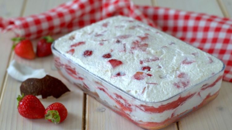 Erdbeer-Kokos-Tiramisu