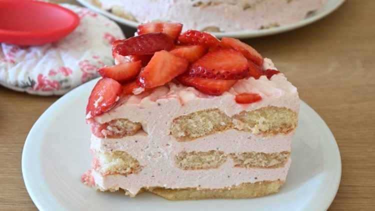 Erdbeer-Tiramisù-Torte