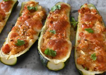 Italienische gefüllte Zucchini nach Art der Großmutter