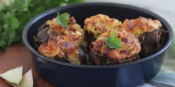 Vegetarisch gefüllte Artischocken